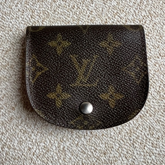 Louis Vuitton coin purse, second hand - Picture 2 of 11